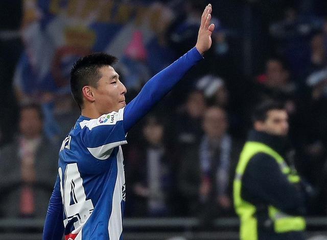 关于清晨广东宏远刷新队史纪录——西甲节点到来，质疑声仍在，控场能力受关注的信息爱游戏官方注册